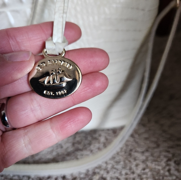 LIKE NEW Large Duxbury Pearl Melbourne Cream Bag - Picture 4 of 9